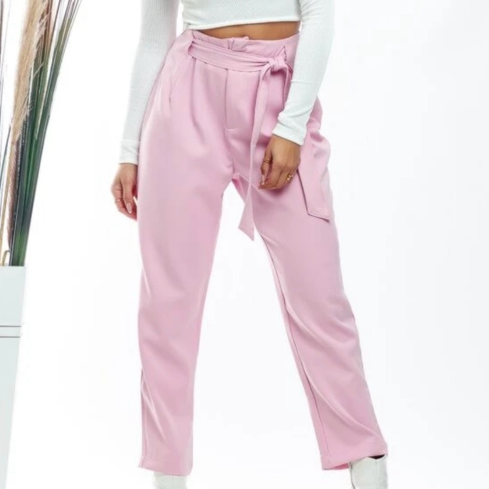 High-Waisted Pink Faux Leather Tapered Pants with Belt